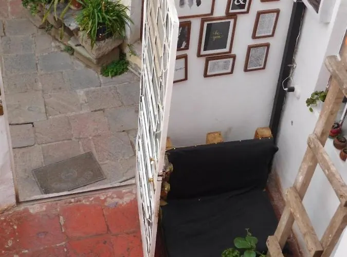 Mala Hierba Lgbt Place Hostel Cusco